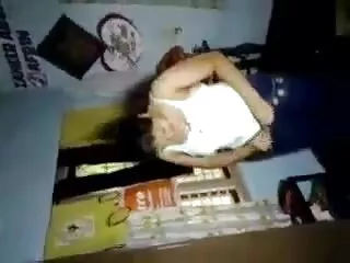 صدر طبيعي يضم إليكسيس مونرو وجيد بيكر سكس احترافي افلامك من مايل هاي ميديا