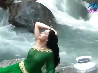 مشهد الاستمناء المتبادل مع قرنية سكس احترافي مترجم عربي Liya Silver و Nancy Ace من LetsDoeIt